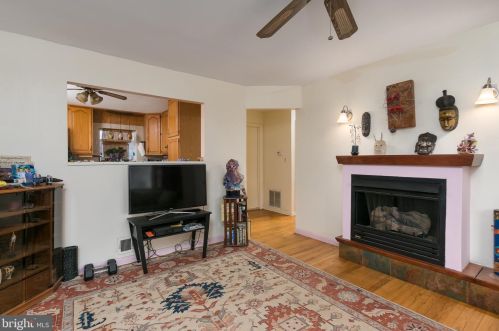 104 1 Ave, New Brunswick NJ 08904-2164 exterior