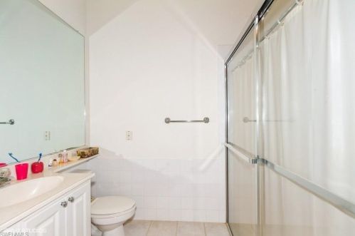 4328 Montalvo Ct, Naples FL 34109-1375 exterior