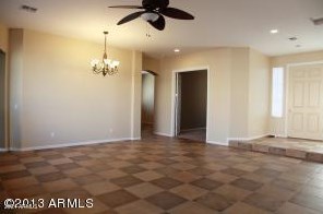 2476 Redwood Ct, Chandler, AZ 85286-2800