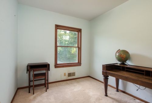 3890 Knapp St, Grand Rapids MI 49525-9602 exterior