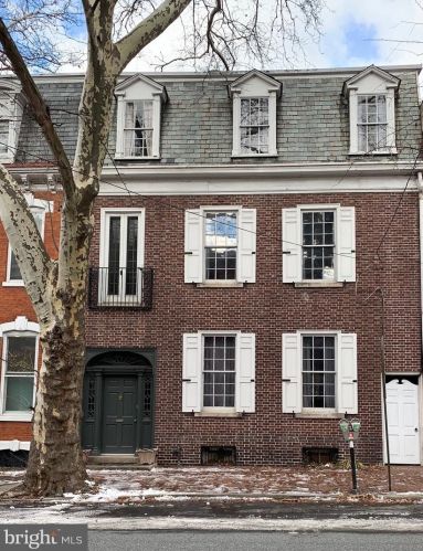 231 Orange St, Lancaster PA  17602-2914 exterior