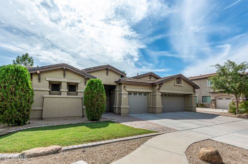 215 Seagull Pl, Chandler, AZ 85286-7776