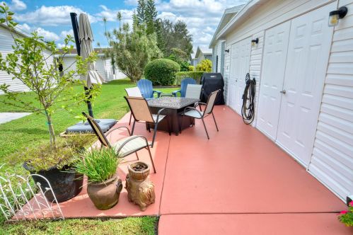 3800 Hydrilla Ct, Fort Pierce FL  34952-3153 exterior