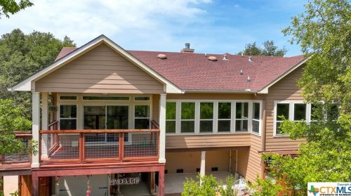 1334 Whispering Water, Spring Branch TX 78070-5613 exterior