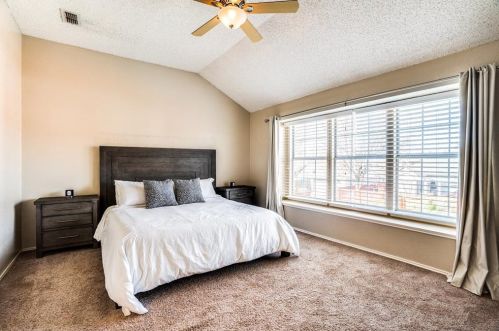 5912 Fox Dr, Frisco TX 75056-4472 exterior