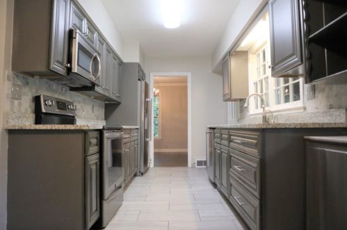 962 Clifton Rd, Atlanta GA  30307-1226 exterior