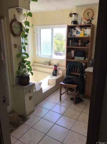 27260 Jarvis St, Perris CA 92570-8677 exterior