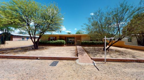 3214 Lester St, Tucson, AZ 85716-3232