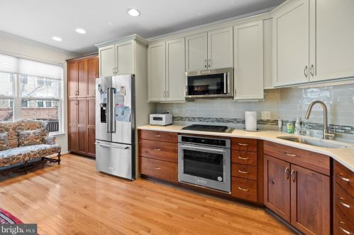 4931 Kilburn St, Alexandria VA 22304-8605 exterior