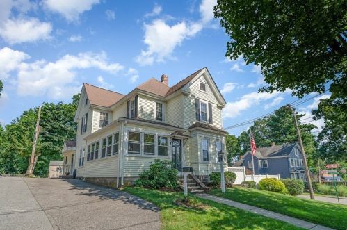 899 Washington St, Canton, MA 02021-2116