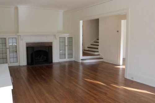 3132 Shepard Ave, Milwaukee WI  53211-3134 exterior