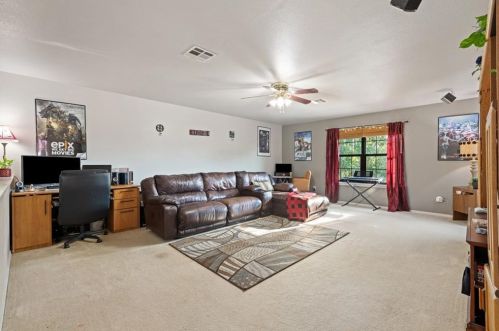 11200 Chatam Berry Ln, Austin TX 78748-3935 exterior