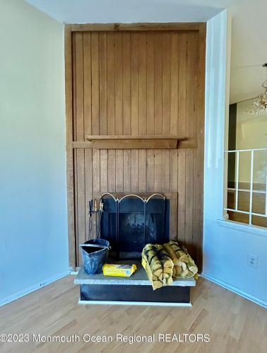 271 Clubhouse Dr, Middletown NJ 07748-1340 exterior