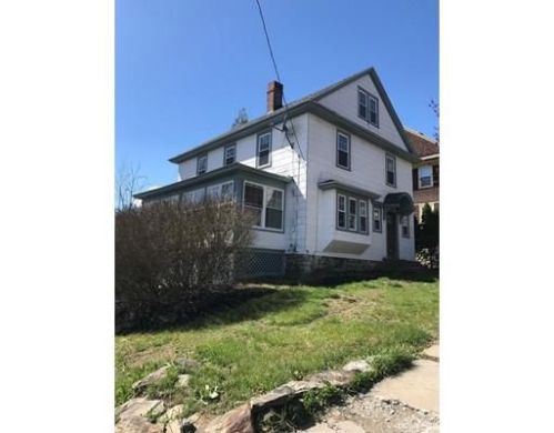 15 Wyola Dr, Worcester MA  01603-1631 exterior