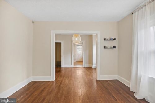 6409 Eastern Ave, Silver Spring MD  20912-4728 exterior