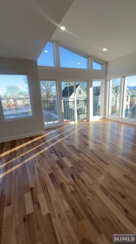 379 9th St, Newark NJ  07103-2162 exterior