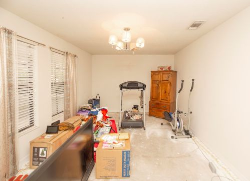 4451 Alsace Ave, Fort Pierce FL 34983-8337 exterior