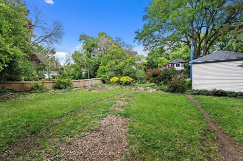 4085 110, Milwaukee WI 53222-1102 exterior