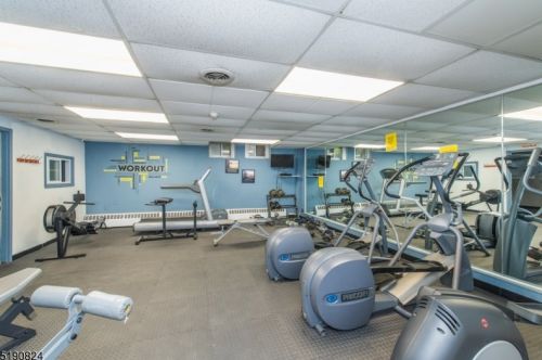 39 39th St, Paterson NJ 07514-1143 exterior