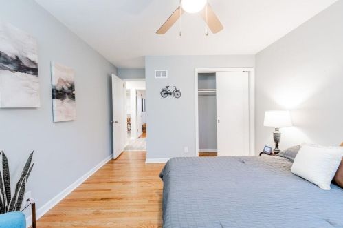 9504 Palmetto Ave, Milwaukee WI  53222-1558 exterior