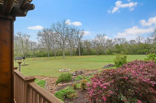 2200 Spg Br Rd, Montgomery TX 77316-2503 exterior