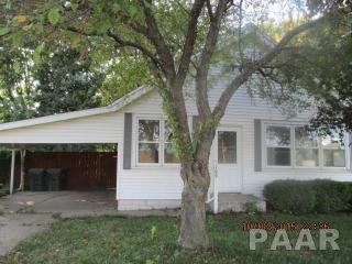 109 Reservoir Rd, Pekin, IL 61554-5340