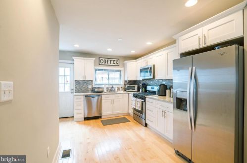 1011 Colorado St, Philadelphia PA  19146-1909 exterior