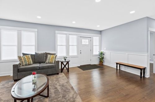 10037 Parnell Ave, Chicago IL  60628-1835 exterior