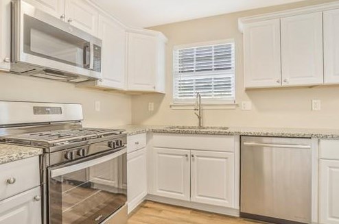 2743 Rambling Way, Lithonia GA  30058-5720 exterior