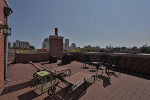 716 Schubert Ave, Chicago IL 60614-1247 exterior