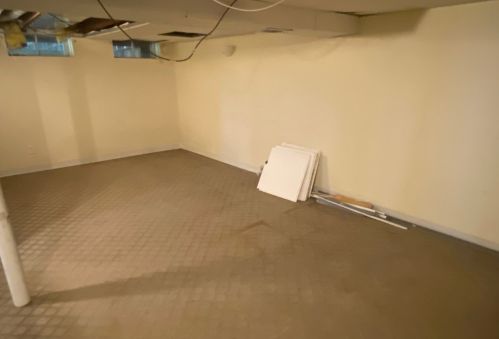 10923 Marion St, Milwaukee WI 53222-1126 exterior