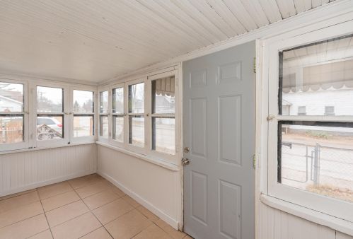 1140 Holt St, Meskegon MI  49442-3919 exterior