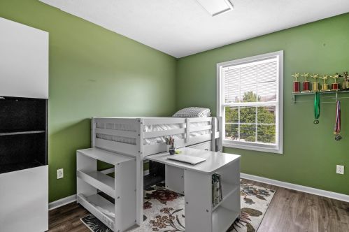 2499 Black Horse Dr, Grand Rapids MI 49505-3970 exterior