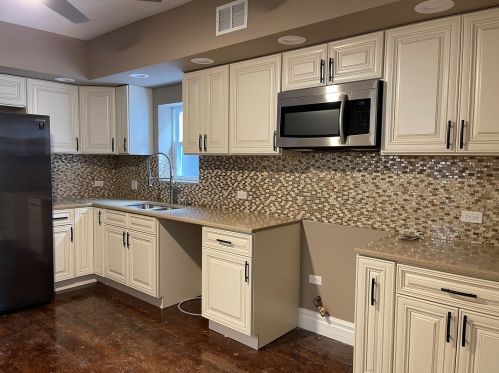 5150 Paulina St, Chicago IL  60640-2742 exterior