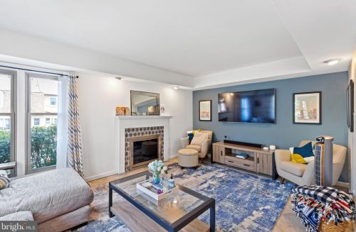 4 Northgate Vlg, Media PA 19063-2039 exterior