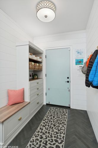 3625 Marshfield Ave, Chicago IL 60609-1325 exterior