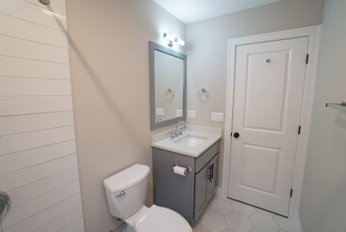 5249 Melvina Ave, Chicago IL 60638-4306 exterior