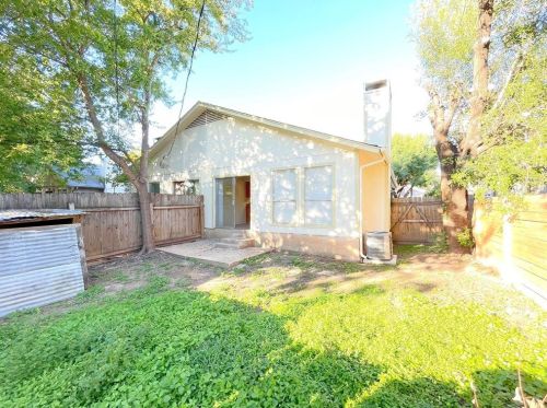 1013 Fieldwood Dr, Austin TX 78758-5707 exterior