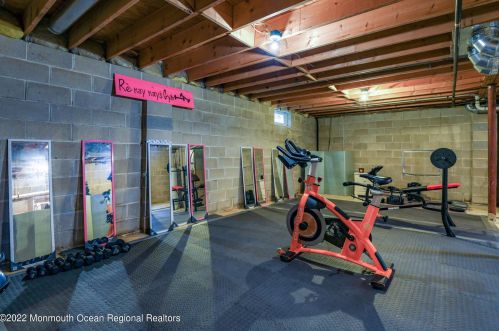 92 Washington St, Locust NJ 07760-1432 exterior