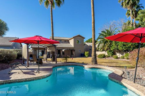 1700 Park Ave, Chandler AZ  85225-1687 exterior