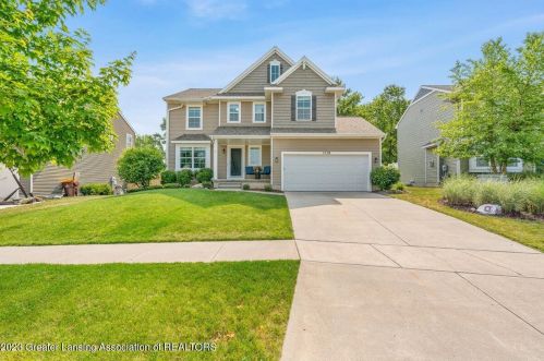 1115 Oakwood Dr, Dewitt, MI 48820-8330