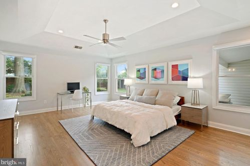 6543 Chesterfield Ave, Mc Lean VA  22101-5231 exterior