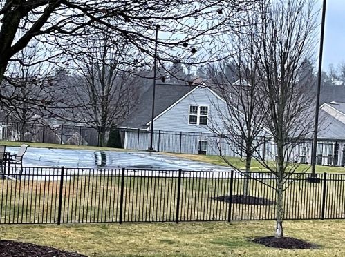 2008 Michael Dr, Pittsburgh PA  15227-3963 exterior