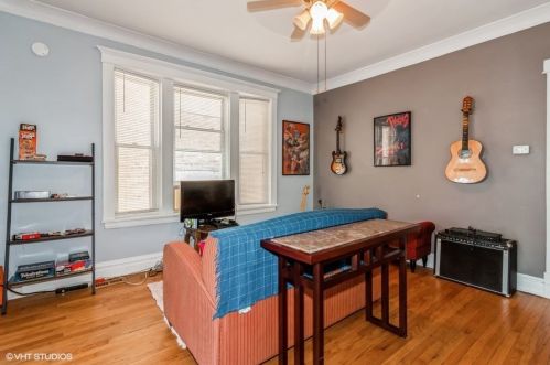 3319 Belden Ave, Chicago IL 60647-2509 exterior