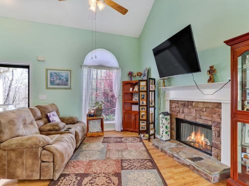 7760 Bethel Rd, Gainesville GA 30506-3934 exterior