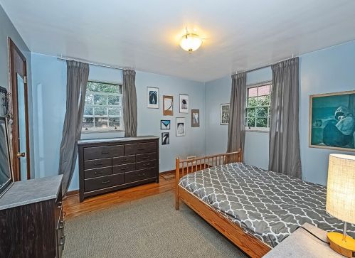 574 Clemson Dr, Pittsburgh PA exterior