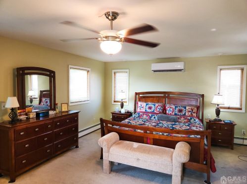 2919 Woodbridge Ave, Edison NJ 08837-3308 exterior