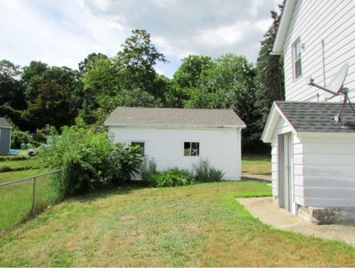 218 Lafayette St, Torrington CT 06790-6207 exterior