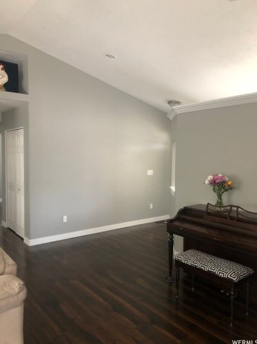 341 Ln Vera Ln, Sandy UT 84094 exterior