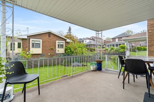 7205 Mcclure Ave, Pittsburgh PA  15218-2307 exterior